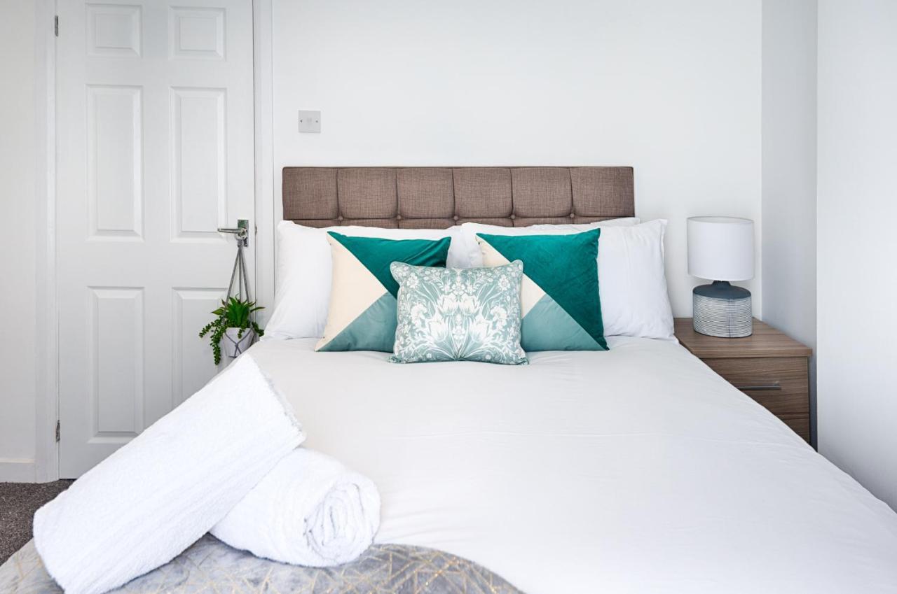 City Centre, Parking, Smart Tv'S In All Rooms Swansea Exterior foto
